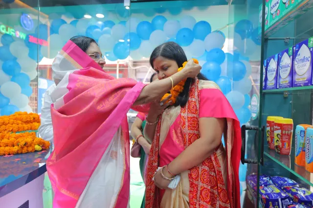 A marigold garland adds a warm welcome to the occasion. — Choti Kalyani, Muzaffarpur