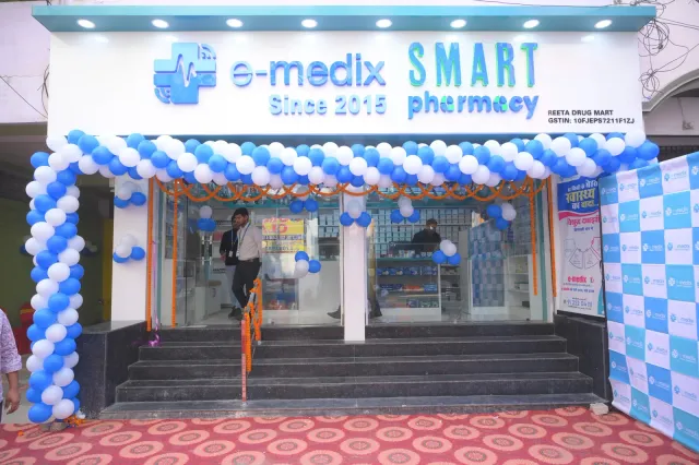 A wide balloon arch sets a festive welcome at Ramdayalu. — Ramdayalu