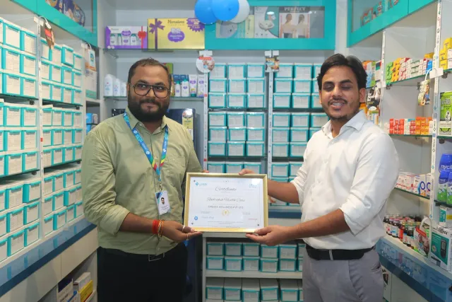 A certificate presentation marks a proud opening-day moment. — Arya Samaj Road, Samastipur