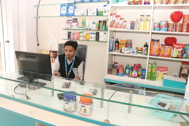 A look at the everyday work behind the digital counter. — Ramnagri Store